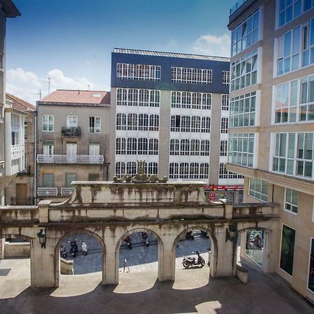 Suite De Lujo-Centro Kilometro 0-Parking Vigo Kültér fotó